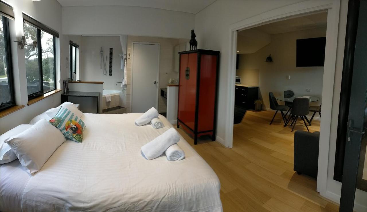 Dunsborough Apartments & Suites Ngoại thất bức ảnh