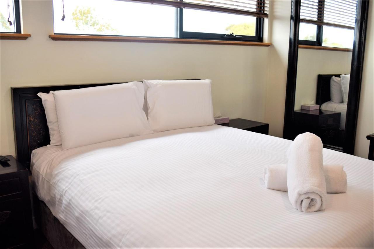 Dunsborough Apartments & Suites Ngoại thất bức ảnh