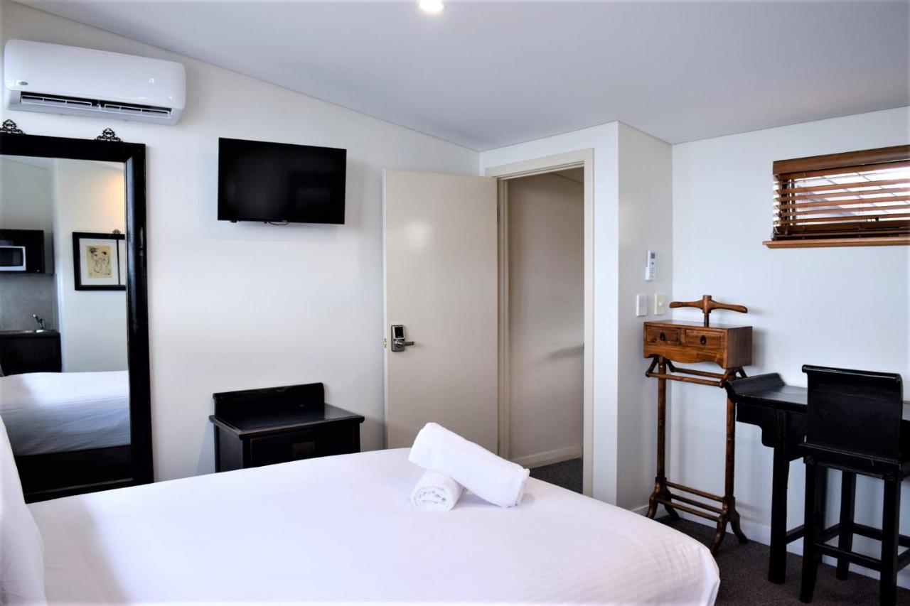 Dunsborough Apartments & Suites Ngoại thất bức ảnh