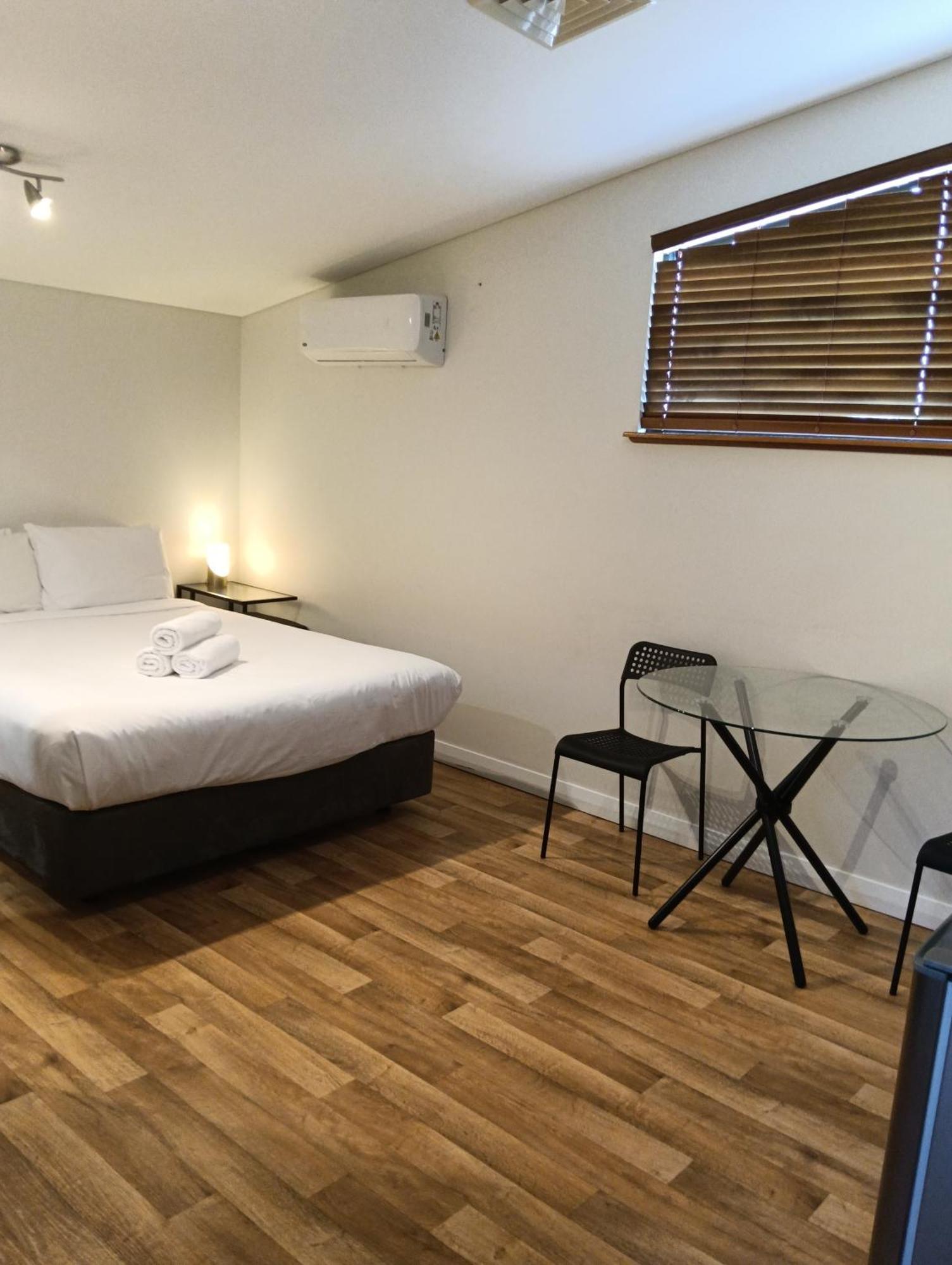 Dunsborough Apartments & Suites Ngoại thất bức ảnh