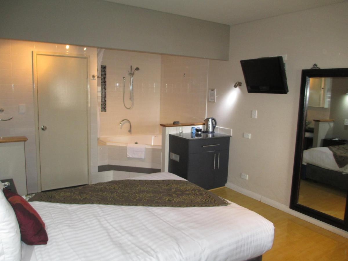Dunsborough Apartments & Suites Ngoại thất bức ảnh